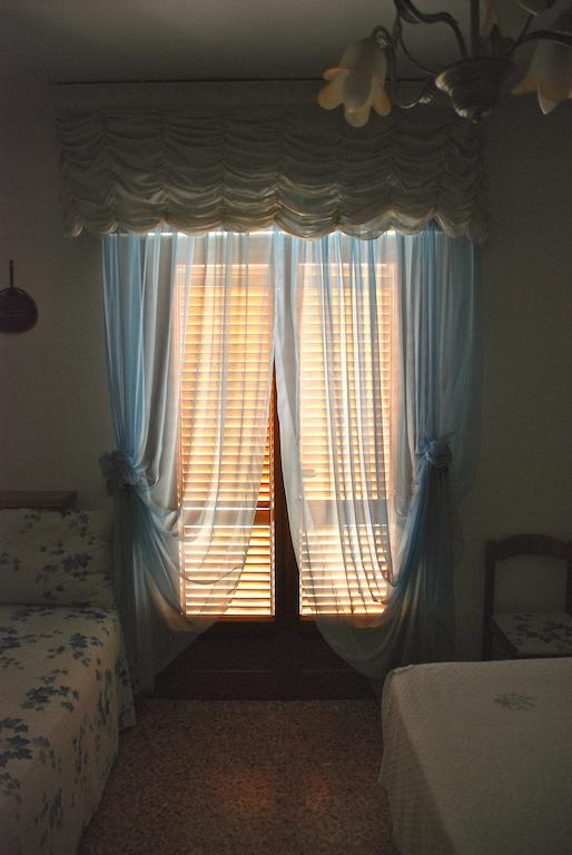 Bed And Breakfast Il Girasole Lamporecchio Phòng bức ảnh
